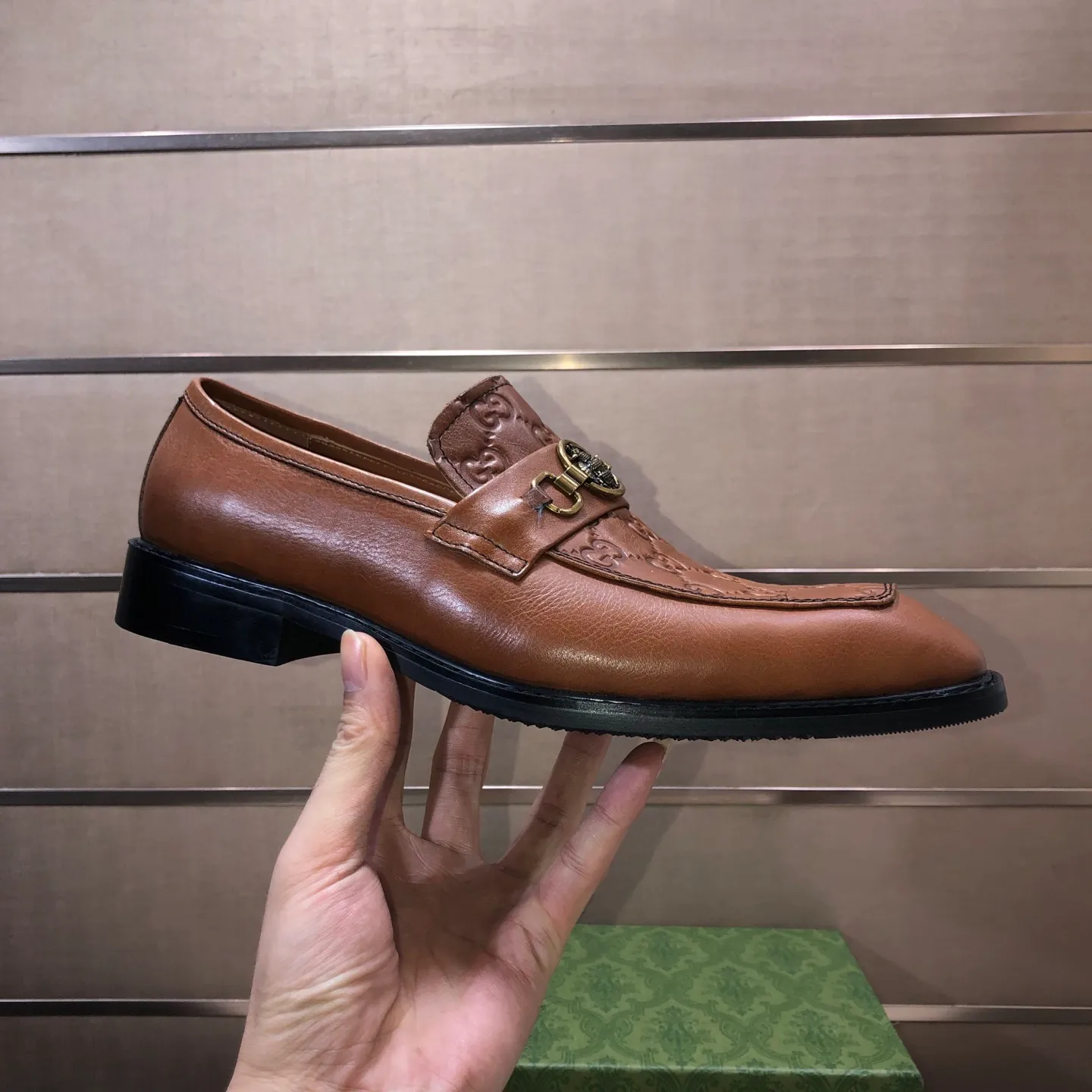 Men's men's shoes💰460💰【GUCCI】 (Niuli) new style🍀Gucci* - top version Gucci new leather shoes! It is made of imported original materials and has a comfortable first layer of cowhide lining! Original wear-resistant rubber outsole! High quality products! Code number 38-45 (45 customized)
